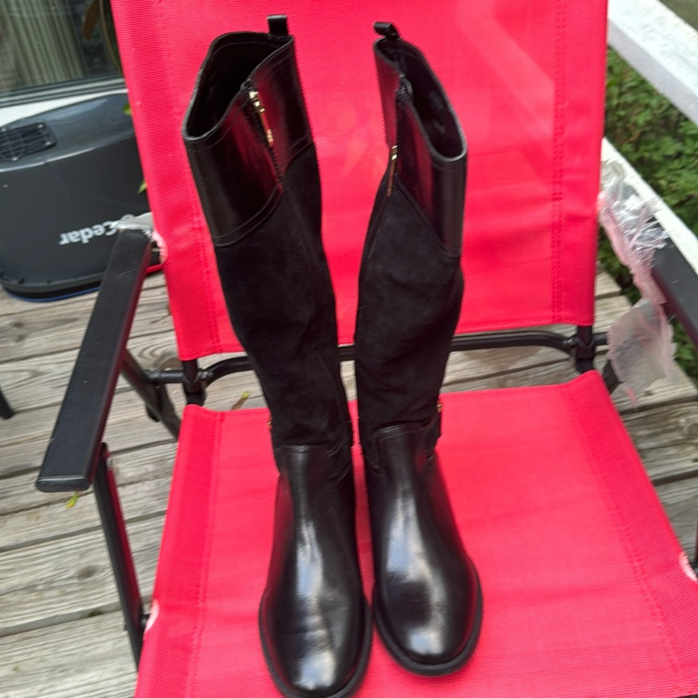 Tory Burch boots